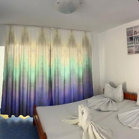 Casa Ellamy Otel Două Mai Dış mekan fotoğraf
