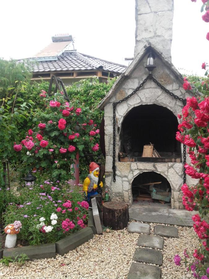 Casa Ellamy Otel Două Mai Dış mekan fotoğraf