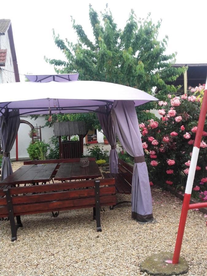 Casa Ellamy Otel Două Mai Dış mekan fotoğraf