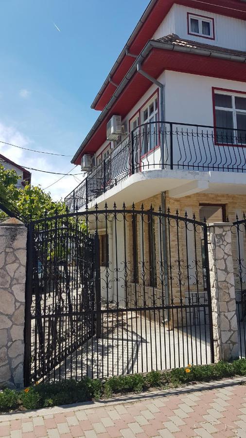 Casa Ellamy Otel Două Mai Dış mekan fotoğraf