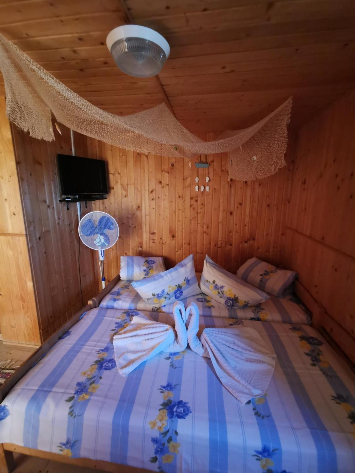 Casa Ellamy Otel Două Mai Dış mekan fotoğraf